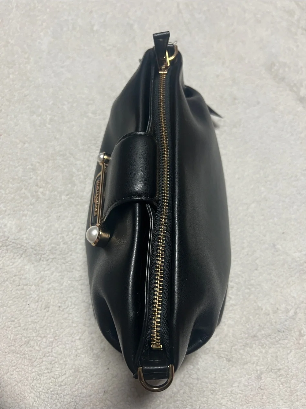 KARL LAGERFELD PARIS Dara Crossbody Bag